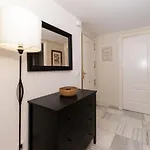 Naranjos Μαρμπέλλα