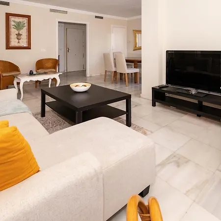 Naranjos Apartman Marbella